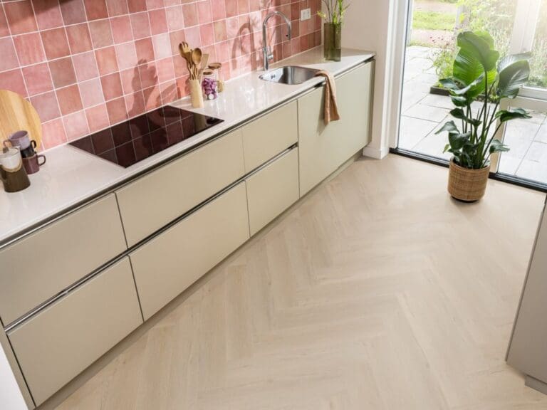 ambiant Spigato Vivero visgraat,click Light oak - freelance groothandel